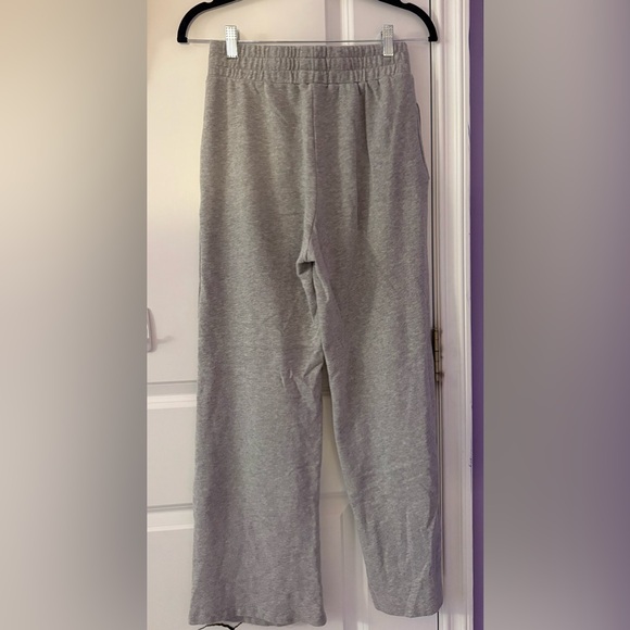 Wild Fable Gray Sweatpants - Picture 2 of 4